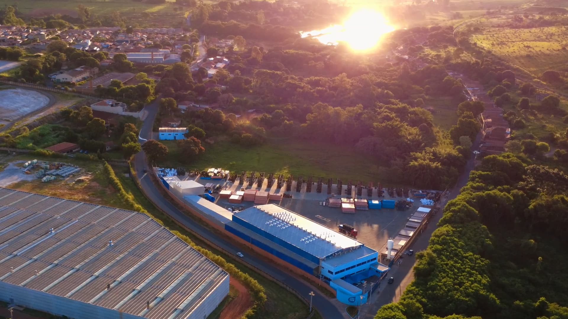 Vista aérea do parque industrial da HIDROTAM